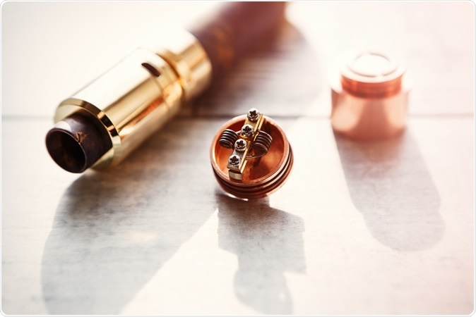 Vaping device. Image Credit: Hurricanehank / Shutterstock