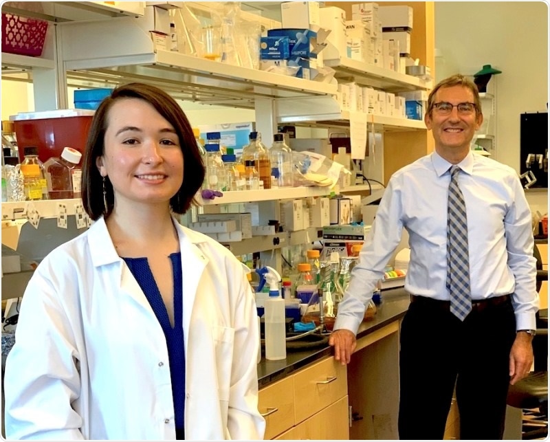 UVA develops new method to understand how HIV begins the infection process