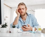 Smartphone users have more headaches, find less relief from the medication