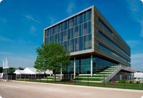 New laboratory Synthon New laboratory Synthon