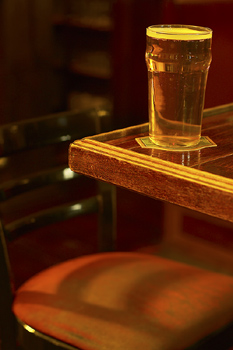 Drinking in moderation boosts brainpower