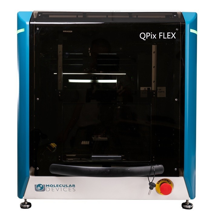 The QPix FLEX microbial colony picker