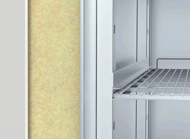 645 L refrigerator with uniform airflow and extended power backup