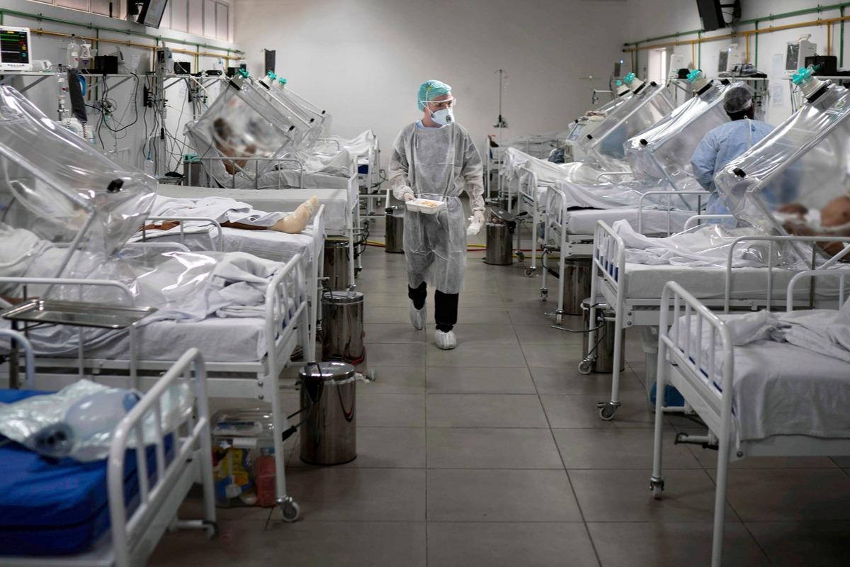 Study: Genomics-informed outbreak investigations of SARS-CoV-2 using civet. Image Credit: faboi/Shutterstock