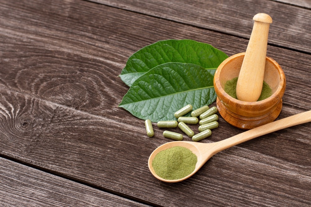 Study: Kratom: History, pharmacology, current user trends, adverse health effects and potential benefits. Image Credit: NIKCOA / Shutterstock.com