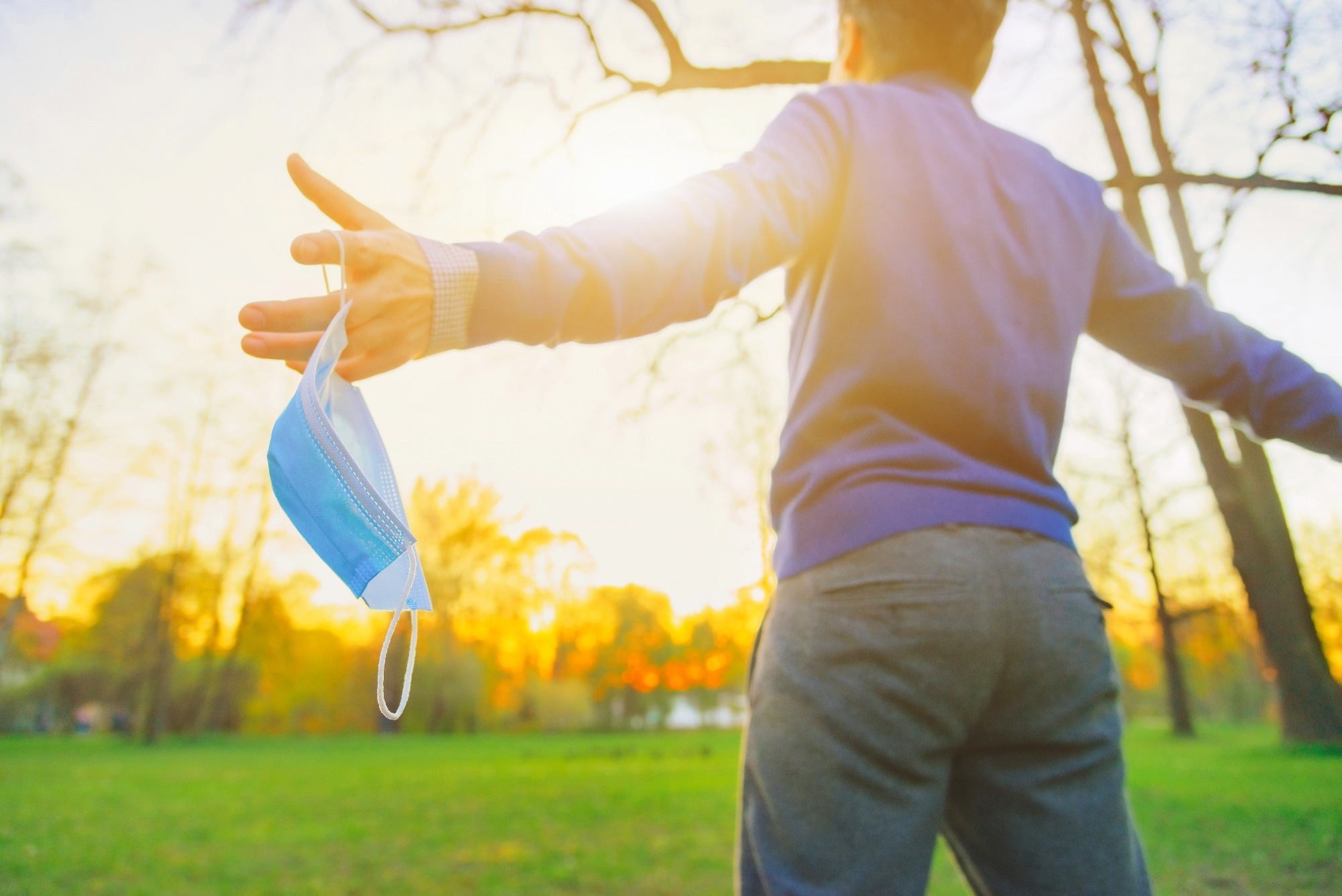 Study: Association of Physical Activity With SARS-CoV-2 Infection and Severe Clinical Outcomes Among Patients in South Korea. Image Credit: sun ok / Shutterstock