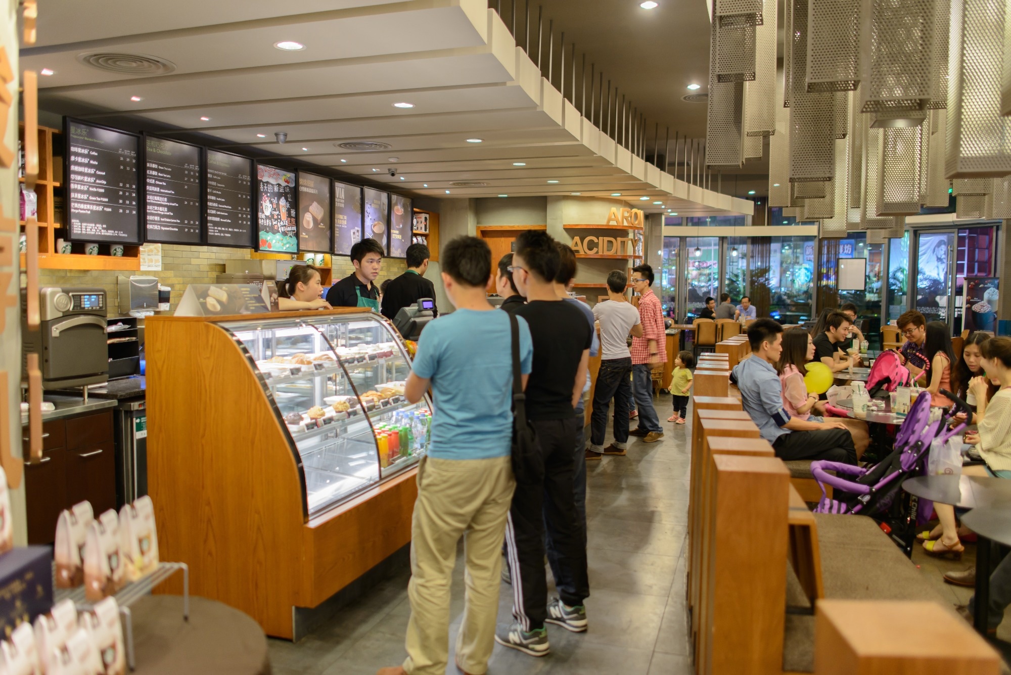 Study: Association of dietary patterns with general and central obesity among Chinese adults: a longitudinal population-based study. Image Credit: Sorbis/Shutterstock.com