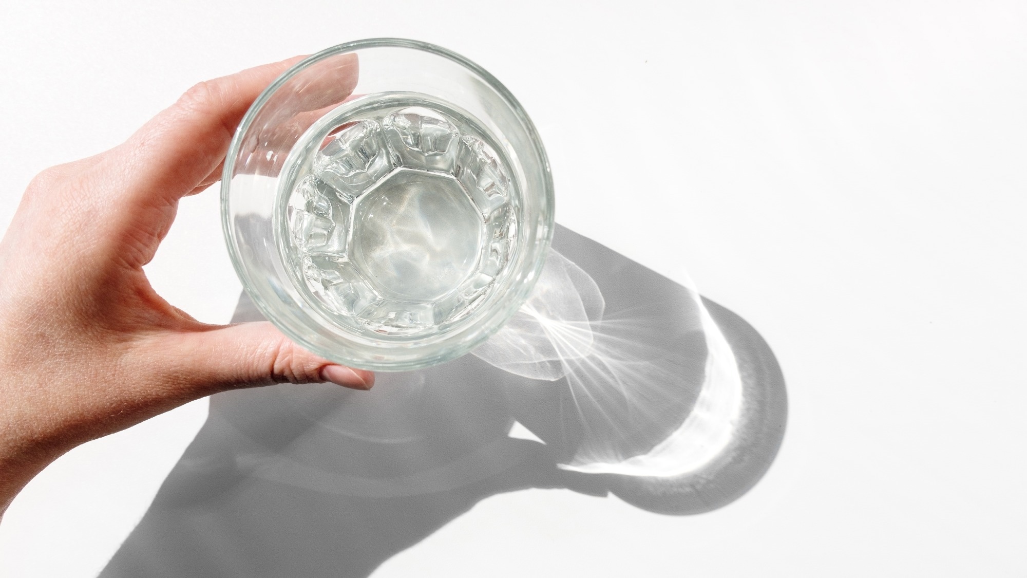 Study: The Relationship between Mortality from Cardiovascular Diseases and Total Drinking Water Hardness: Systematic Review with Meta-Analysis. Image Credit: Sozina Kseniia/Shutterstock.com