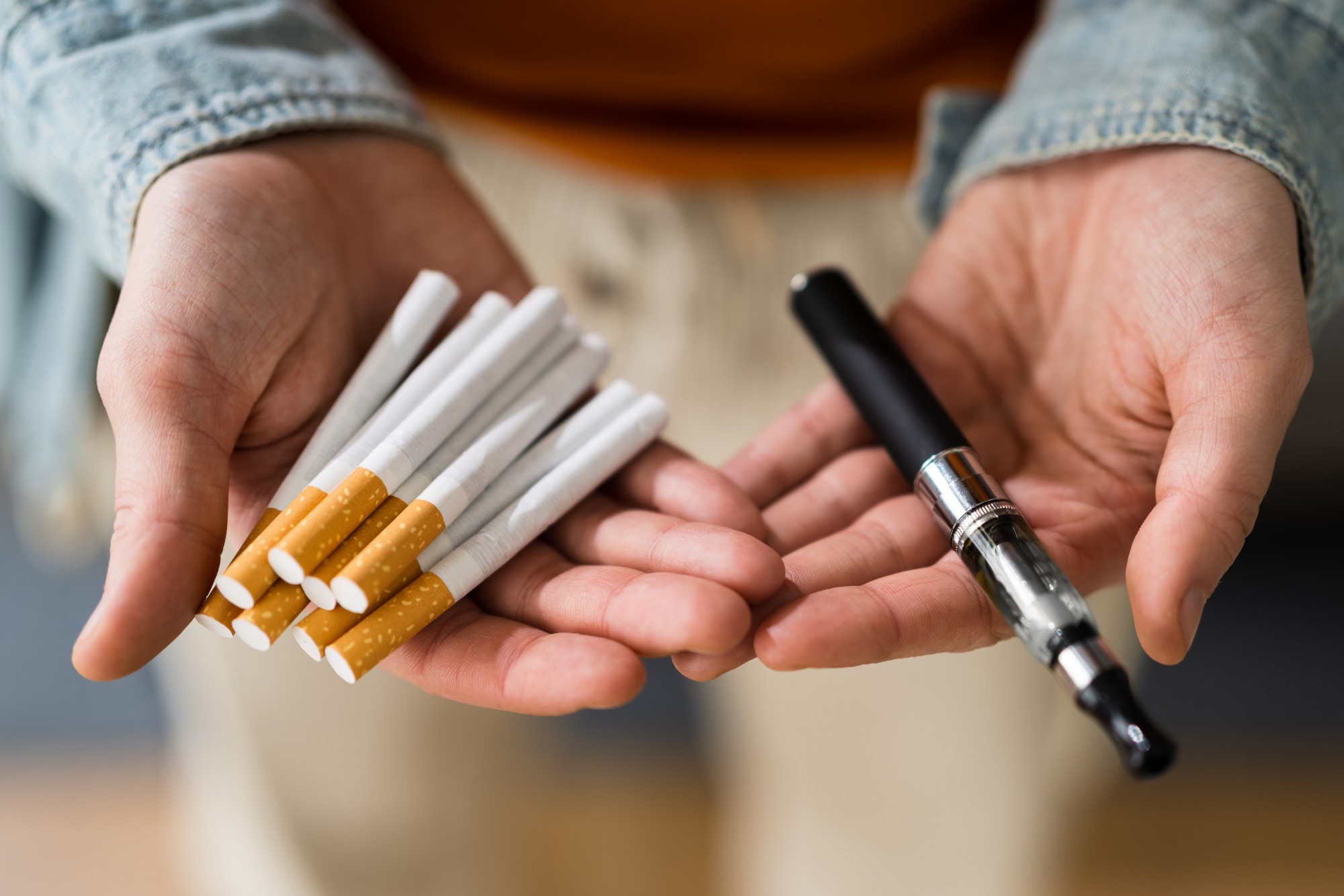 Study: Daily or Nondaily Vaping and Smoking Cessation Among Smokers. Image Credit: Andrey_Popov / Shutterstock