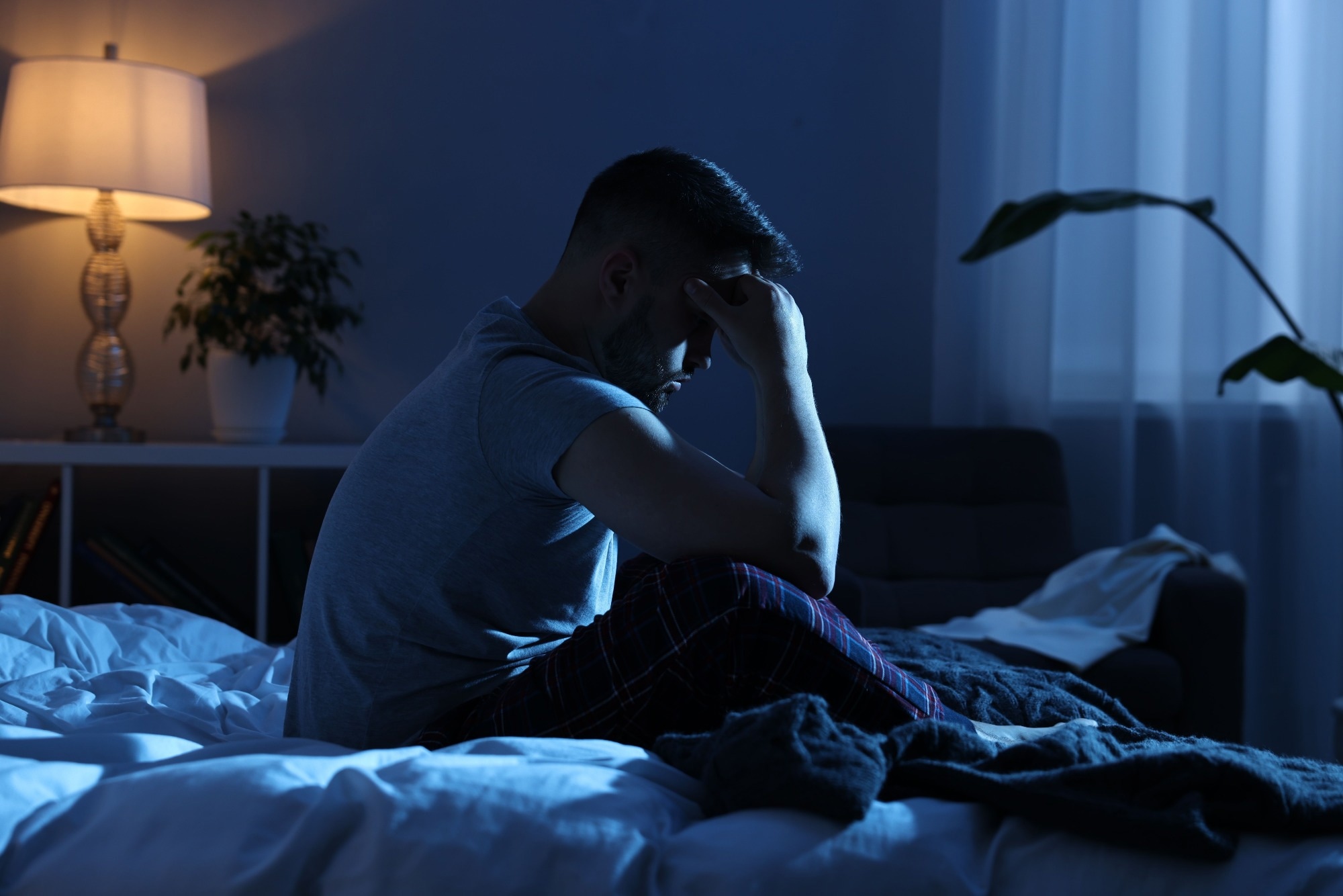 Study: Sleep disturbances as risk factors for neurodegeneration later in life. Image Credit: New Africa / Shutterstock