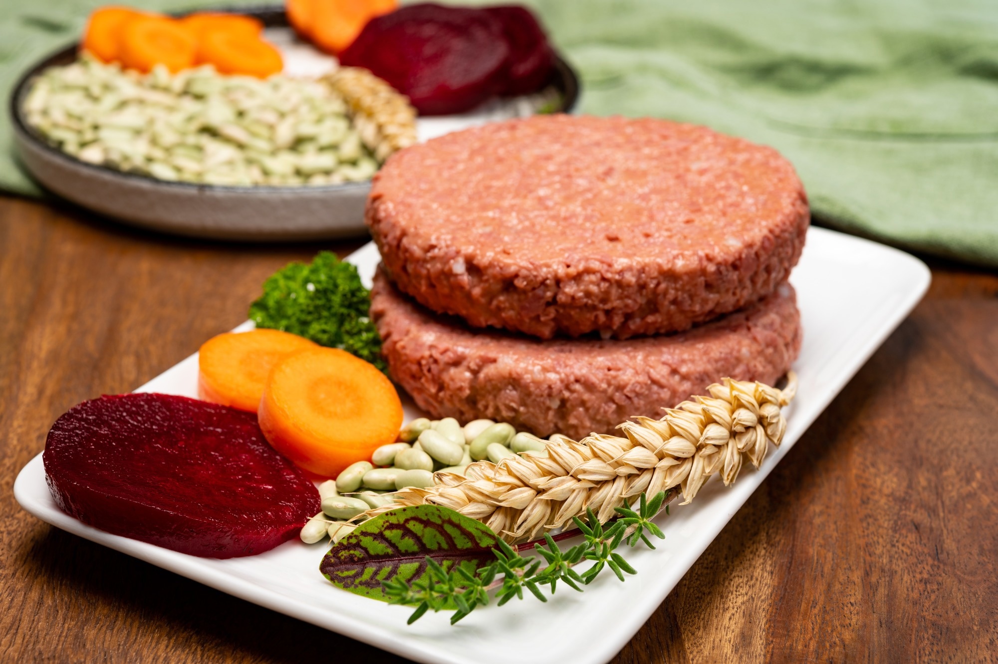 Study: The nutritional composition and impact on UK dietary intakes of meat and plant-based meat alternatives. Image Credit: barmalini / Shutterstock